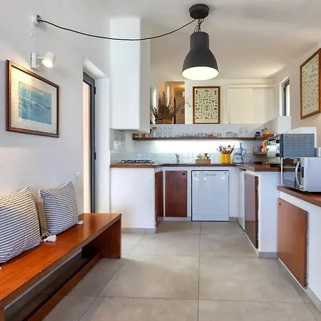 Sassicaia By Interhome